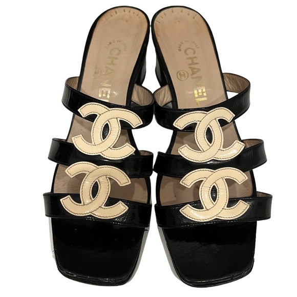Iconic 90’s Chanel Heel Sandals - Picture 9 of 11